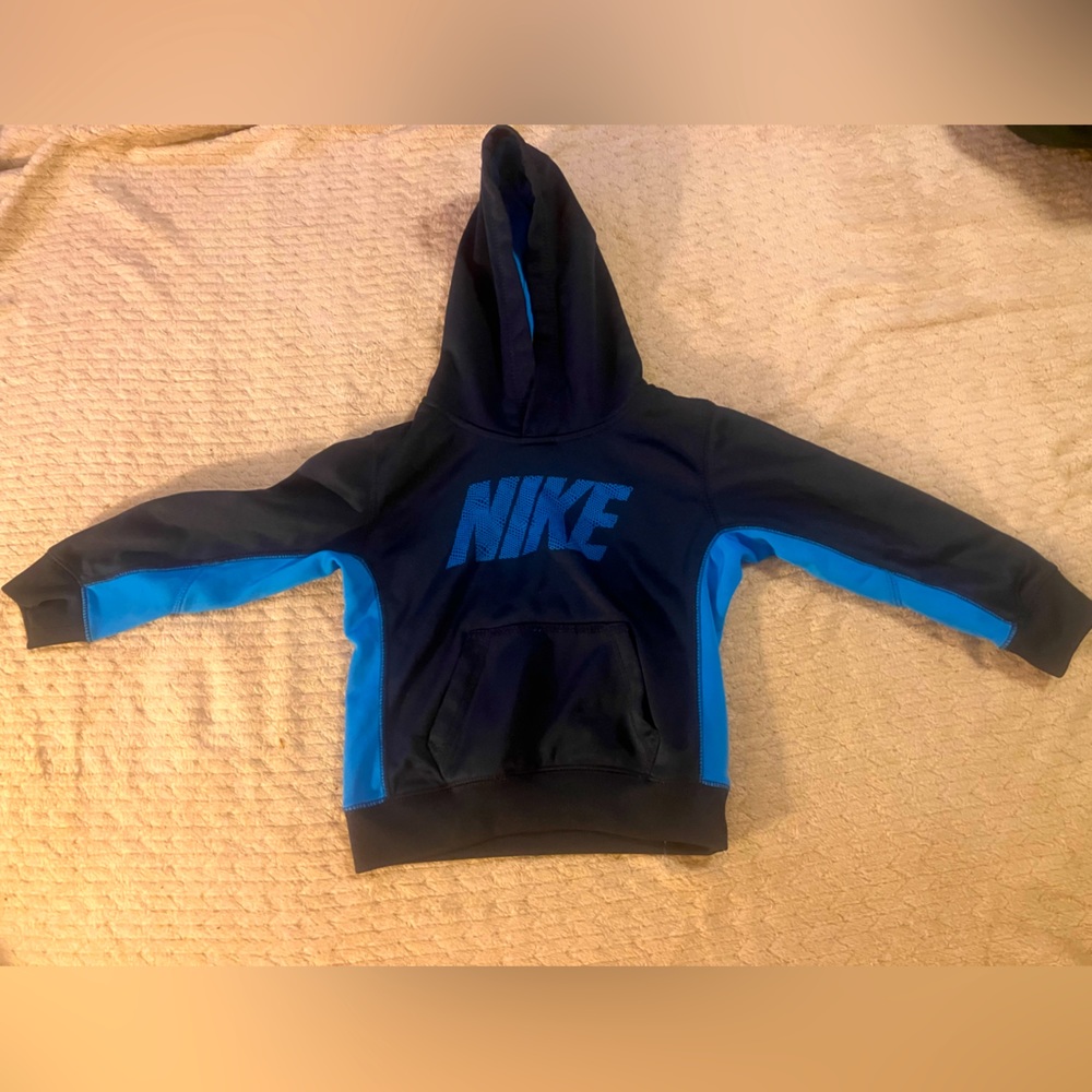 GUC Boys Nike Thermafit Hoodie